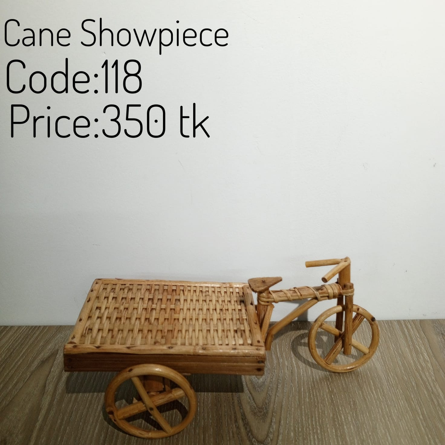Cane Showpiece 0118