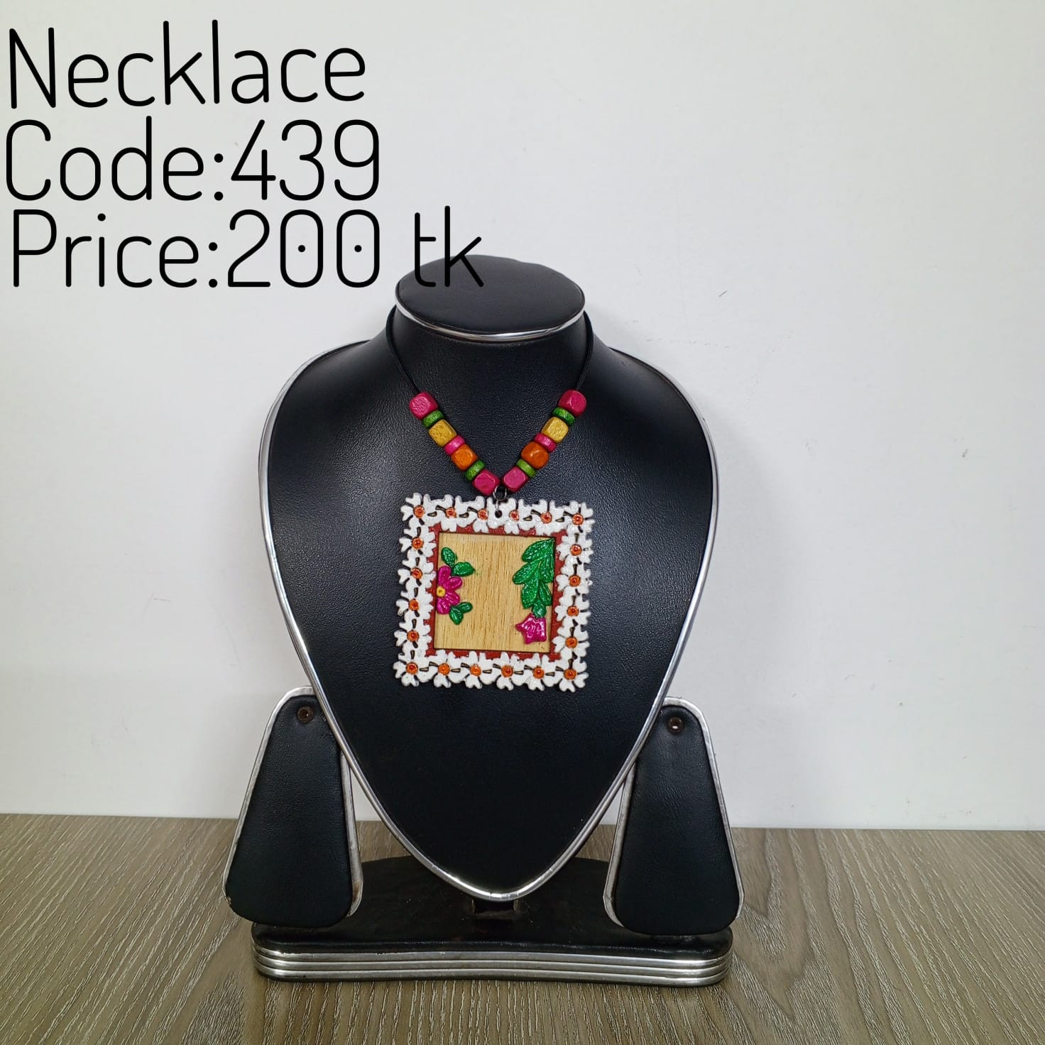 Neklace 0439